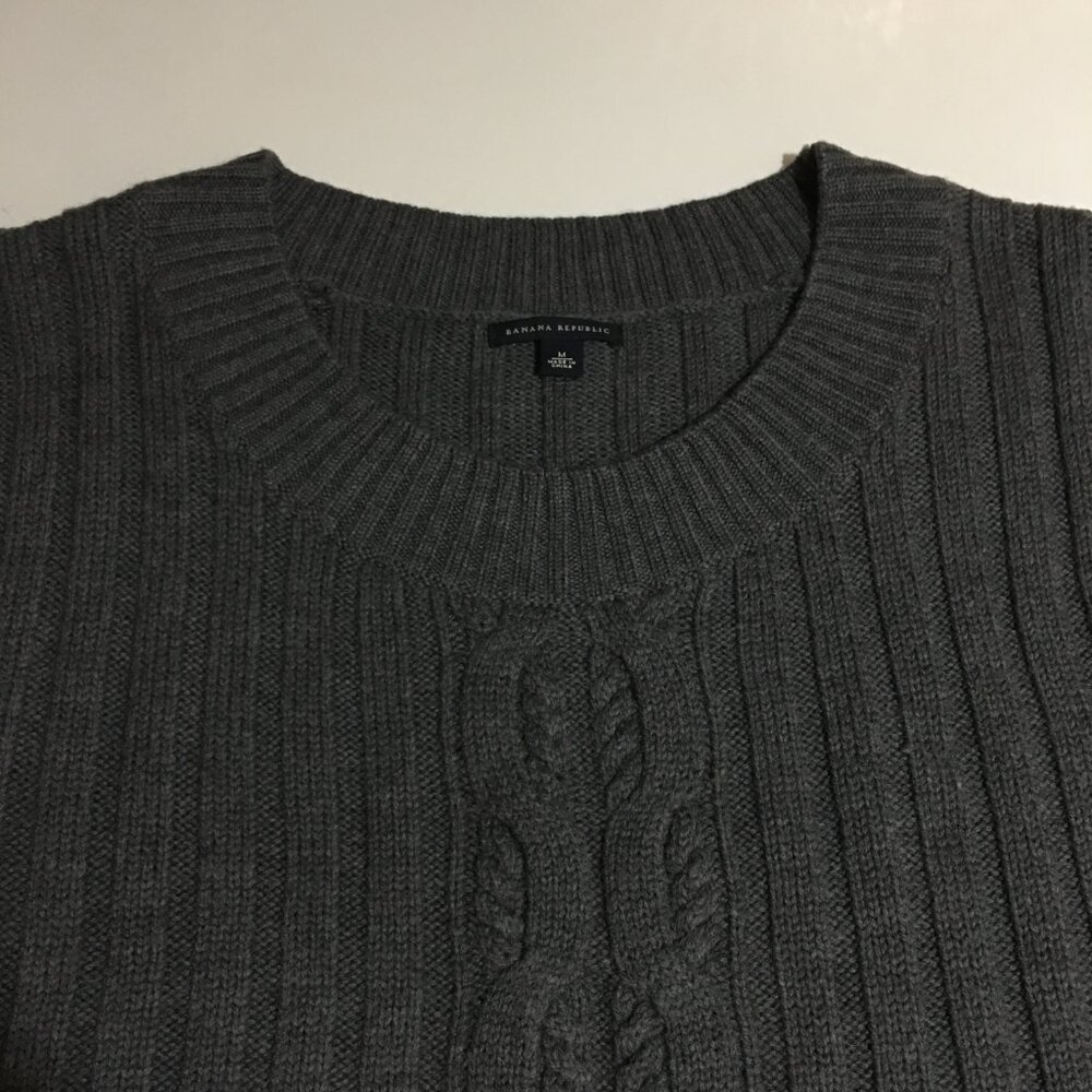 Banana Republic Cable Knit Sweater Gray Medium Merino Wool Business Casual - Picture 3 of 9